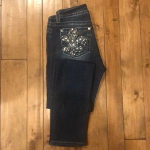NWOT Miss Me Mid-rise Skinny Jeans - Size 30
